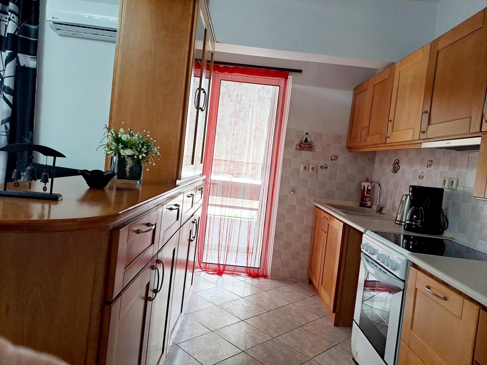 Bright Apartment In Nea Palatia • Oropos Exteriér fotografie
