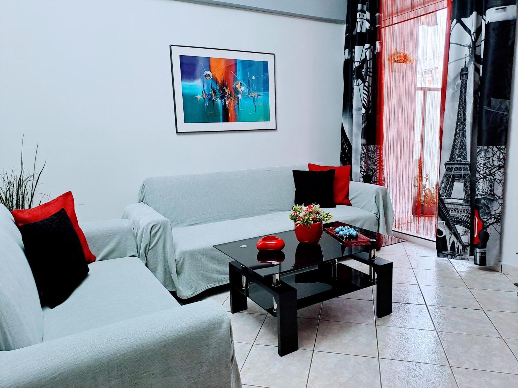Bright Apartment In Nea Palatia • Oropos Exteriér fotografie